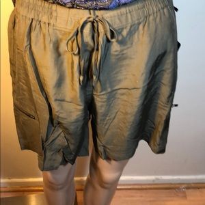 Trouve  Super cute shorts size M